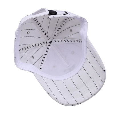 Ürün adı ile logo nakışlı yapılandırılmamış 5 panel beyzbol şapkası