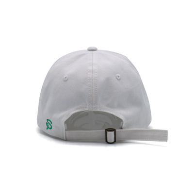 Düzenebilir kemer ve pamuklu kumaşlı nakışlı logo 6 panel beyzbol şapkası