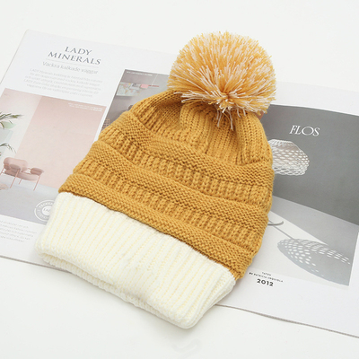 Sonbahar Kış Şapkası Eşleşen Dikiş Başlık Skully Modası Sıcak Pompom Pürü Pom Pom Pom Kadınlar İçin Çift Renkli Moda Başlık