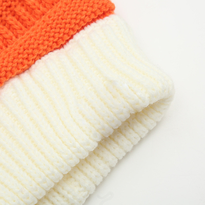 Sonbahar Kış Şapkası Eşleşen Dikiş Başlık Skully Modası Sıcak Pompom Pürü Pom Pom Pom Kadınlar İçin Çift Renkli Moda Başlık