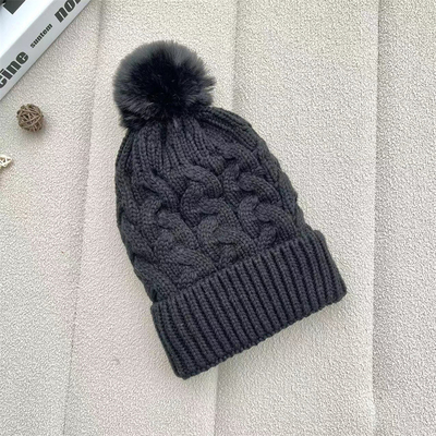 Özel Çaplı Başlıklar Kışlık Sıcak Balıkçı Başlığı Kabuk örgü Pamuk Pom Pom Şapka