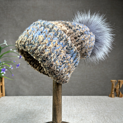 Kadınlar Yeni Yün Tavşan Kürk Kürk Pompom Şapka Yağlı Boyama Tarzı Dışarıda Sıcak Skullies Beanie Kış Şapkası
