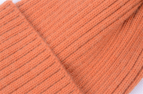 Kış sıcak örgü şapkası kadınlar için rastgele sağlam şeritli kalça şapkalar kayak şapkaları çocuklar floppy kürk pompom şapka