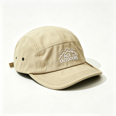 Düz kenarlı 5 panel camper şapkası, spor örgütlü terlik bandı ve ayarlanabilir kanca ve döngü kemeri
