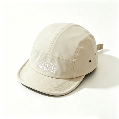 Düz kenarlı 5 panel camper şapkası, spor örgütlü terlik bandı ve ayarlanabilir kanca ve döngü kemeri